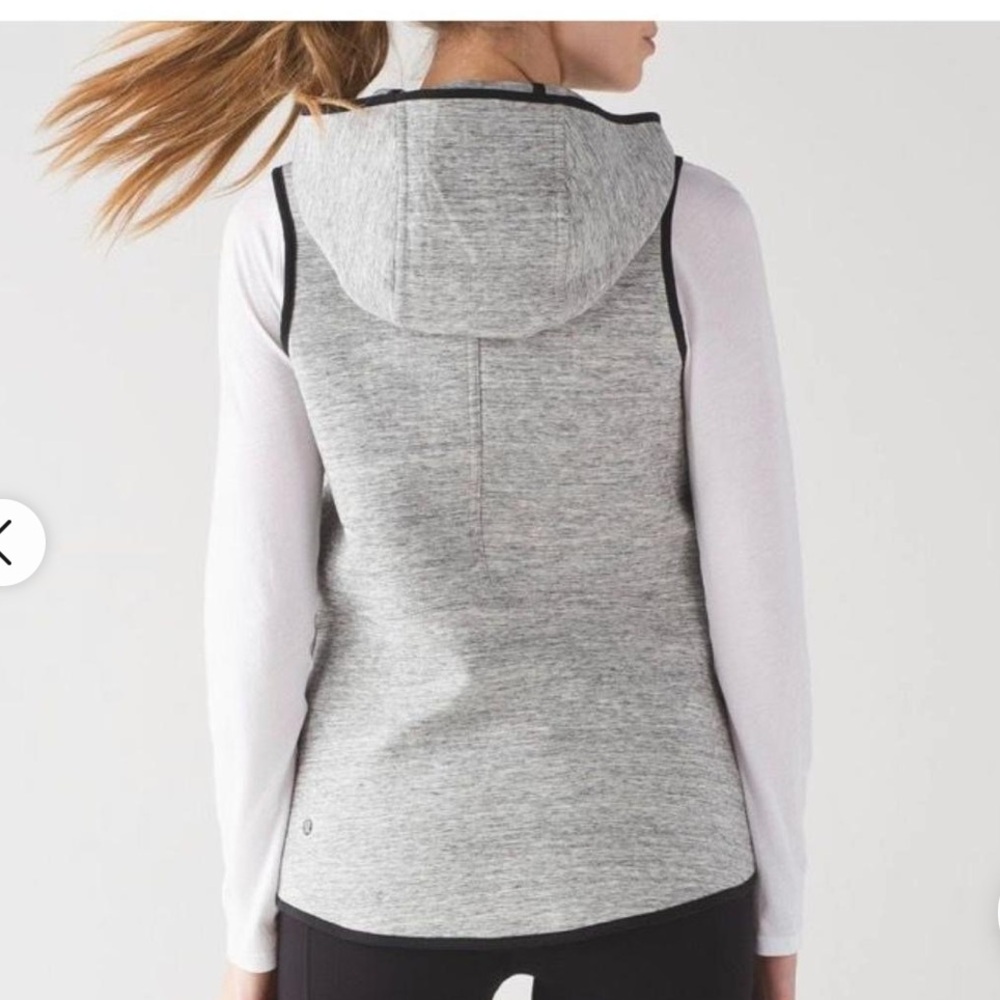 Lululemon reversable grey and black vest